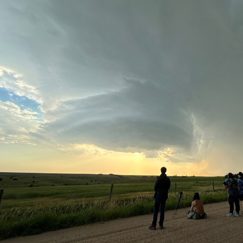 storm chasing tours