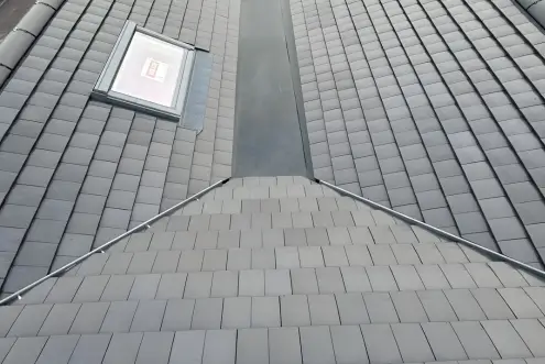 straight angle of  a new Roof