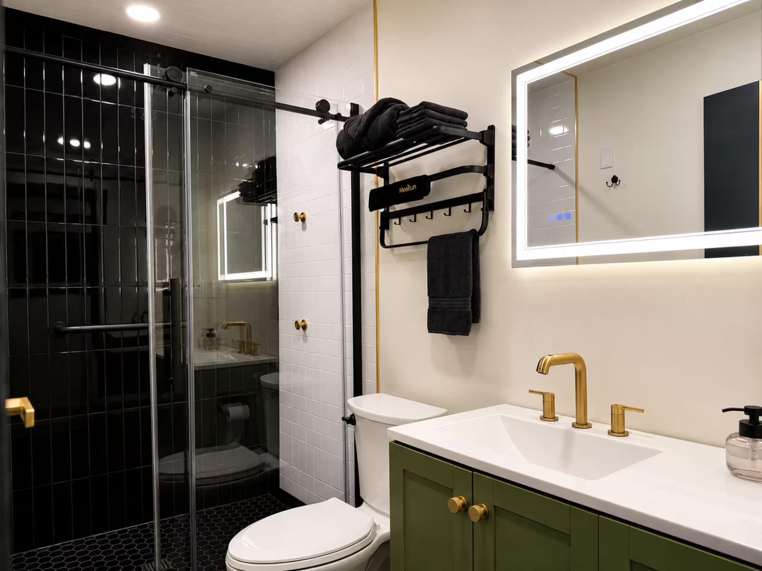 Oversized luxury shower in short-term rental near Maxwell AFB Montgomery