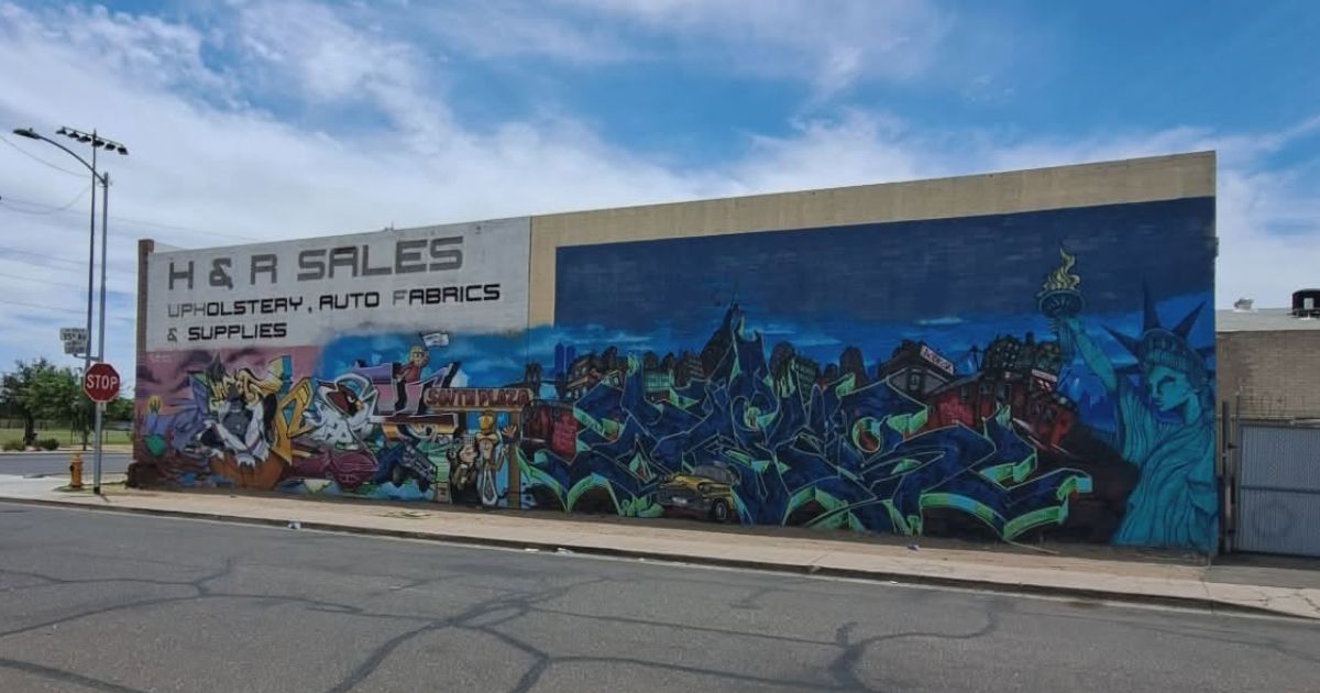 Custom graffiti art mural by Blankie Painting Co.
