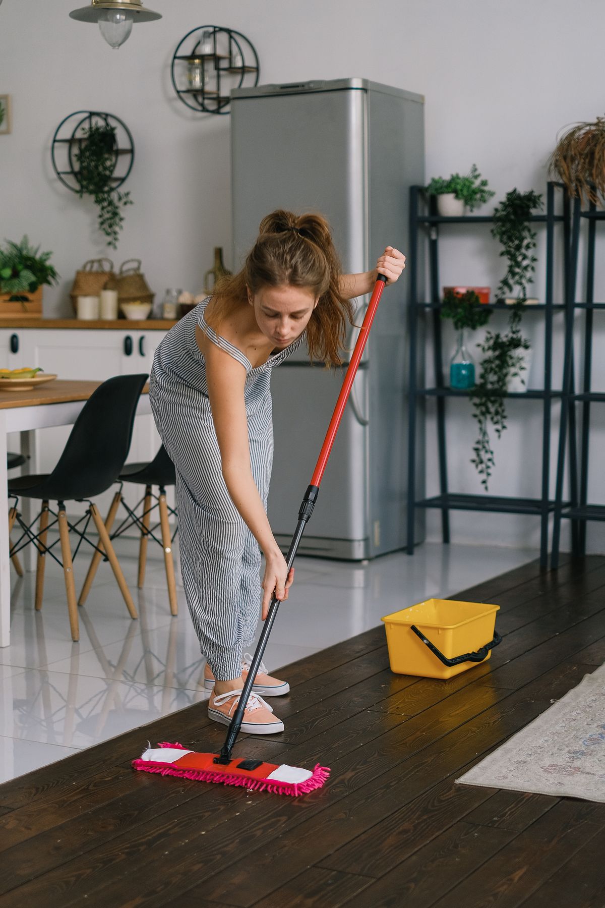 Floor cleaning service