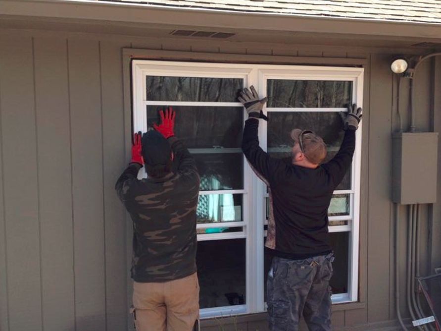 Scelta Windows installation crew at work in Tulsa