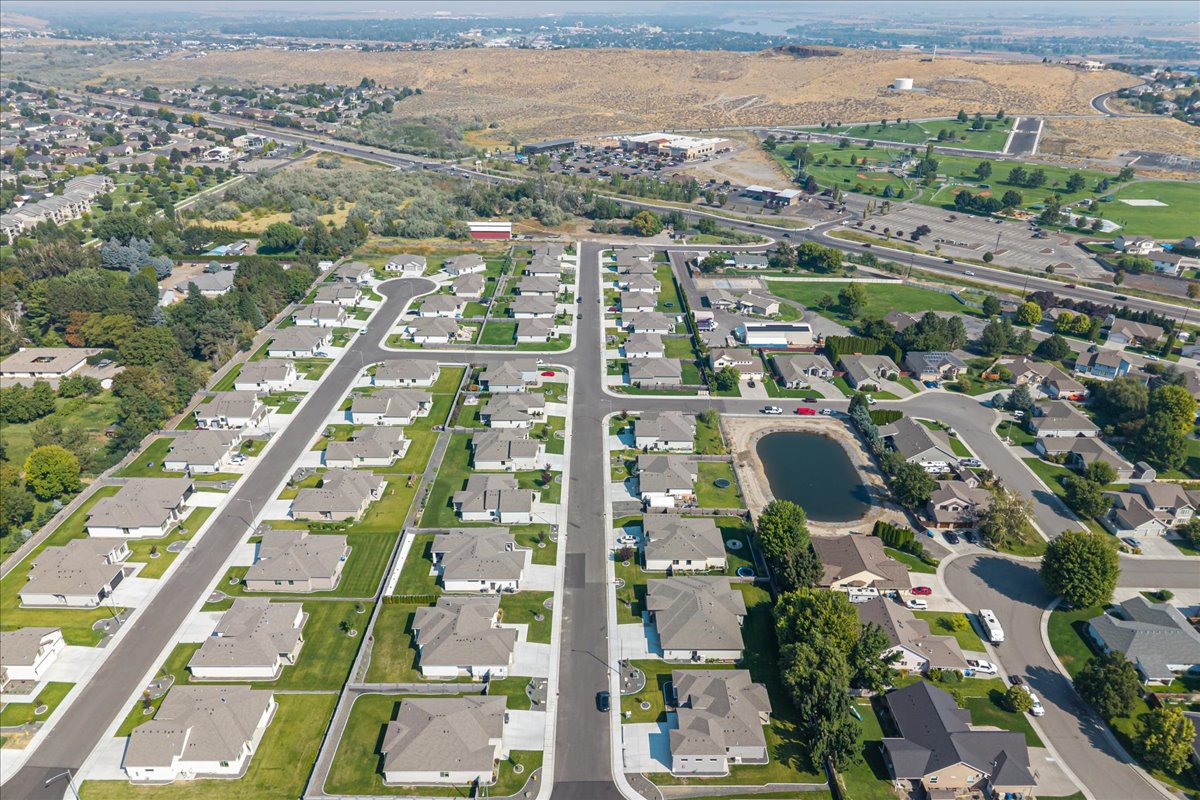 Neighborhoods across the Tri-Cities continue to attract buyers looking for space, affordability, and quality of life.