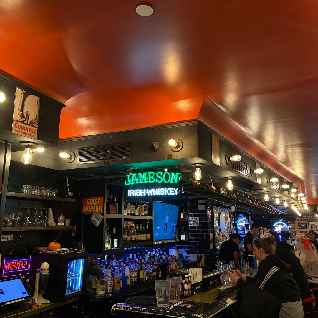 irish-pub-near-times-square