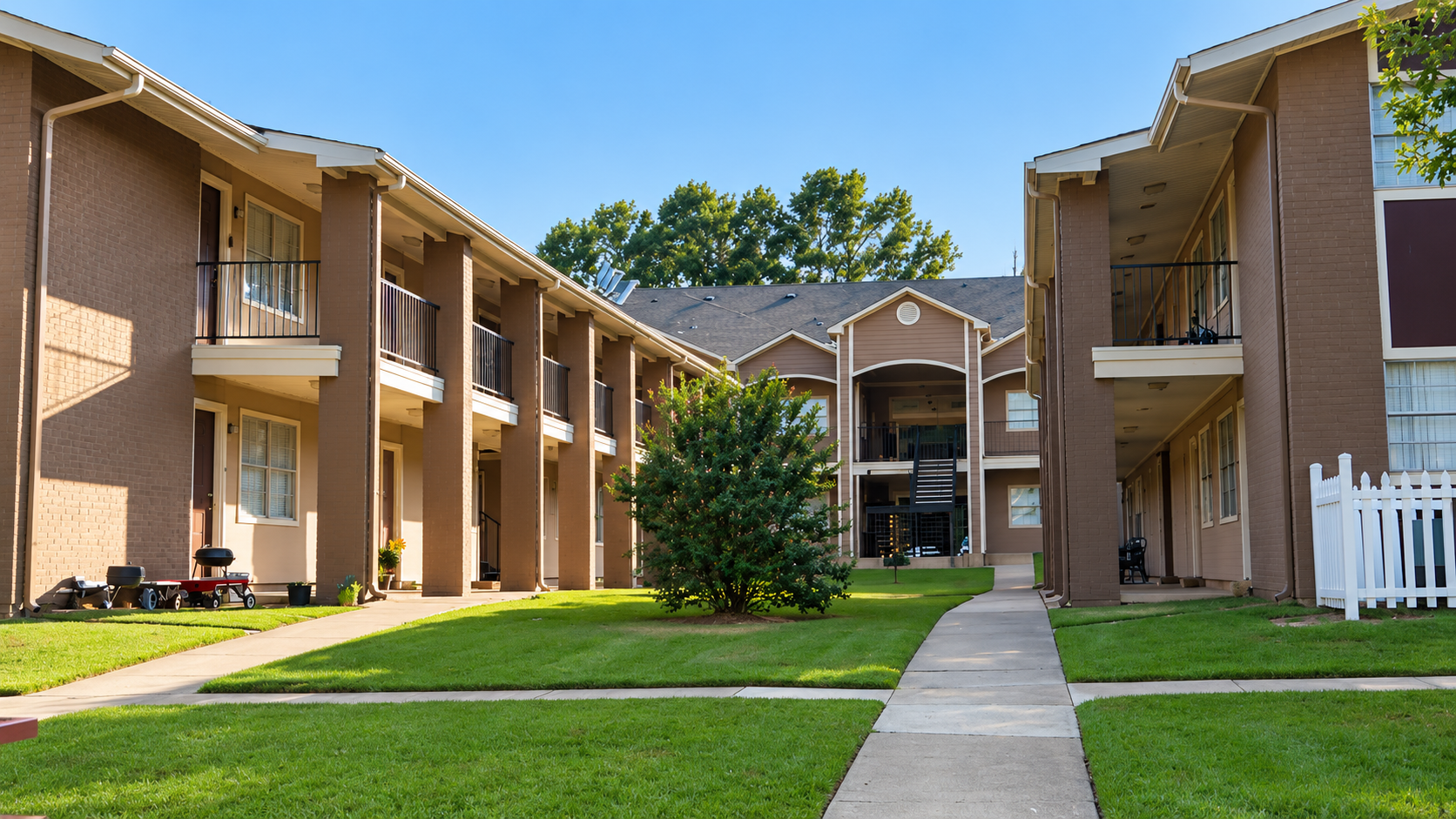 Multifamily property associated with Green Root Capital