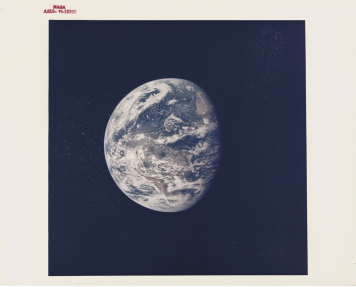 Earth RED Font