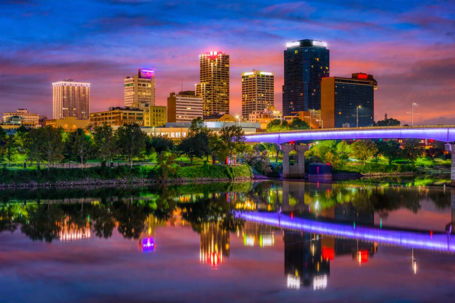 Little Rock Arkansas at night