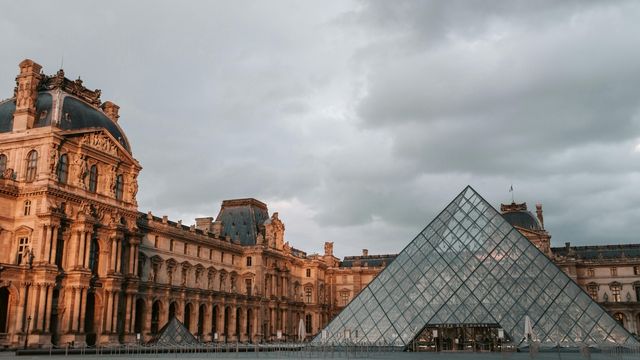 Louvre