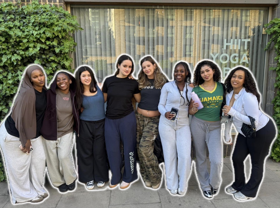 A group of women after a ri-wind dance class