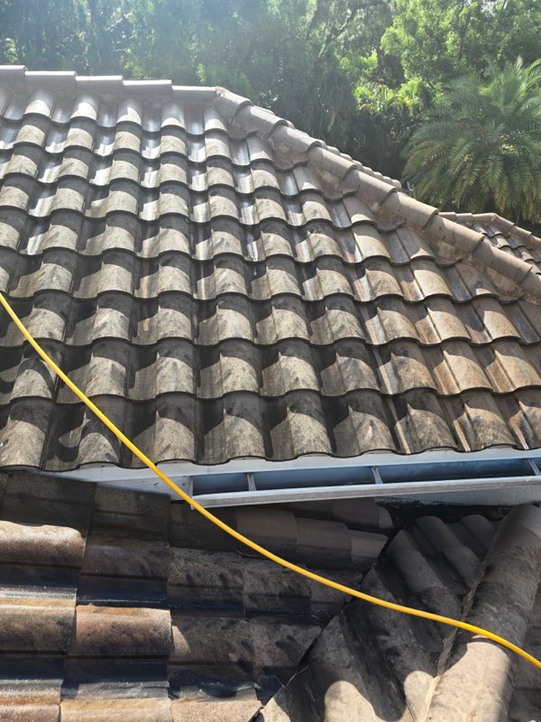 Pressure cleaning and painting work by JT Pressure Cleaning And Painting Inc.