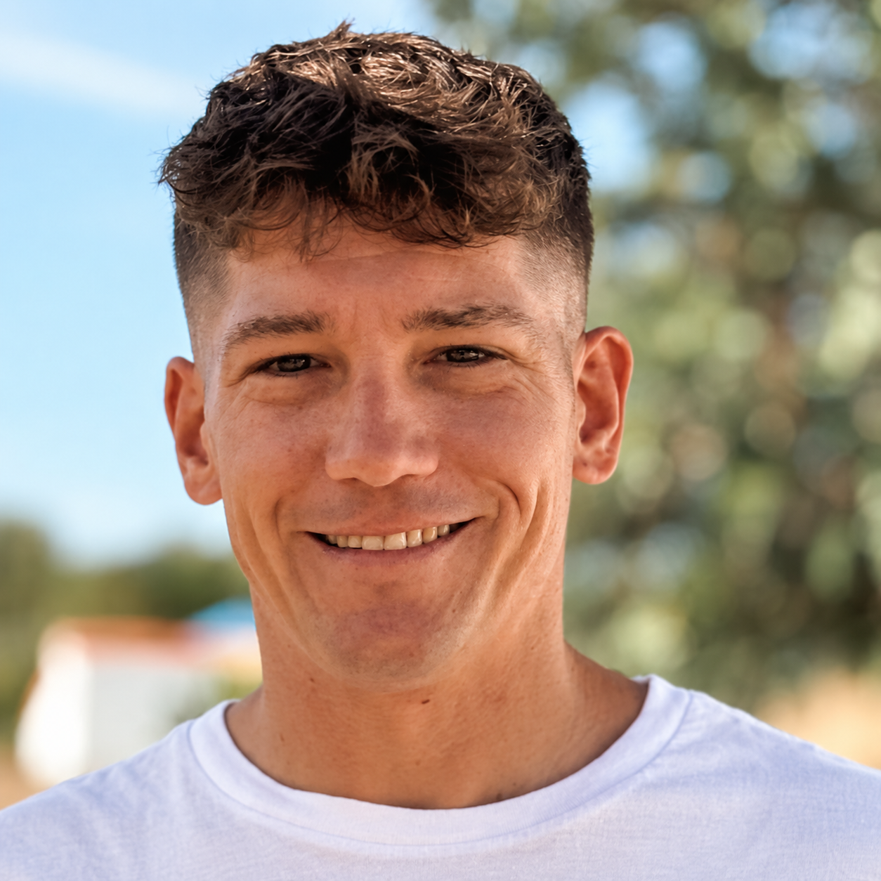 Dennis, Setting & Sales-Trainer