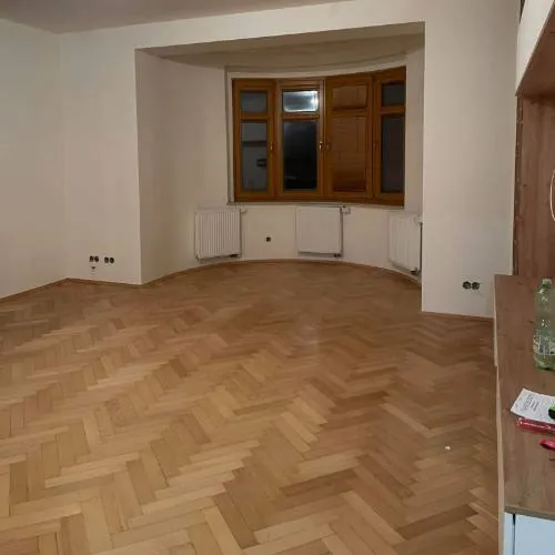 Štukování stěn v Praze – ukázka