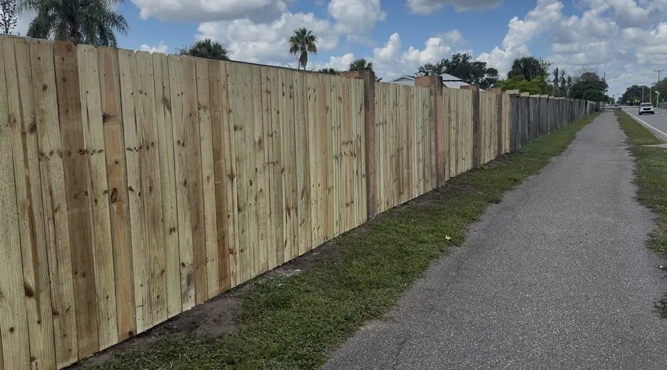 Wood privacy fence