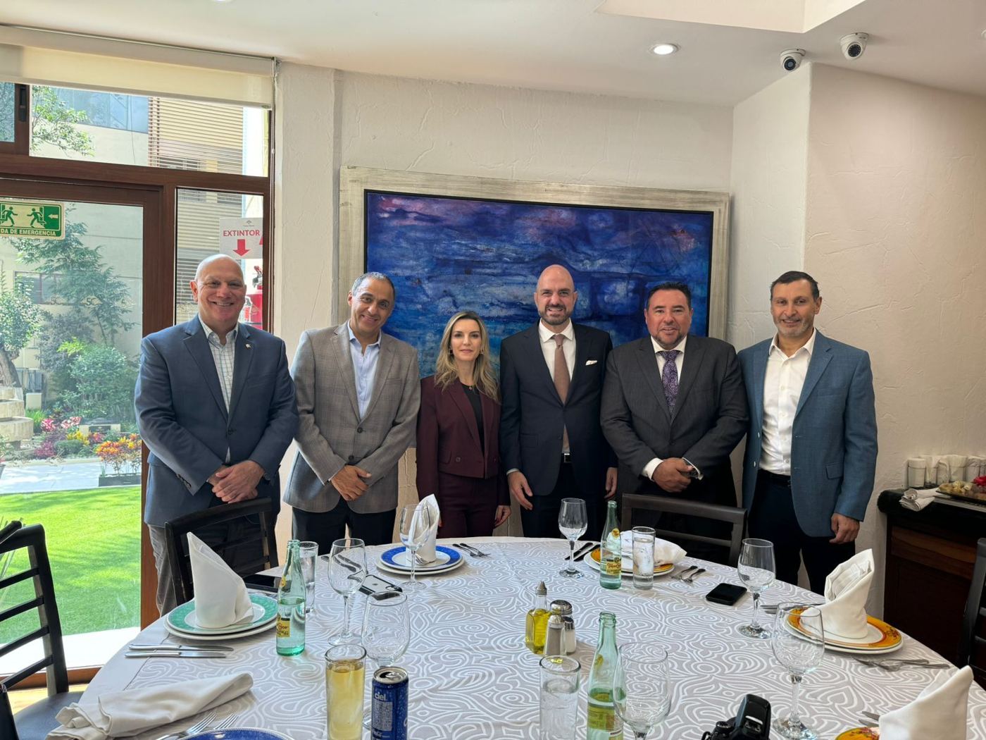 Comida con el Embajador Sami Nmeir