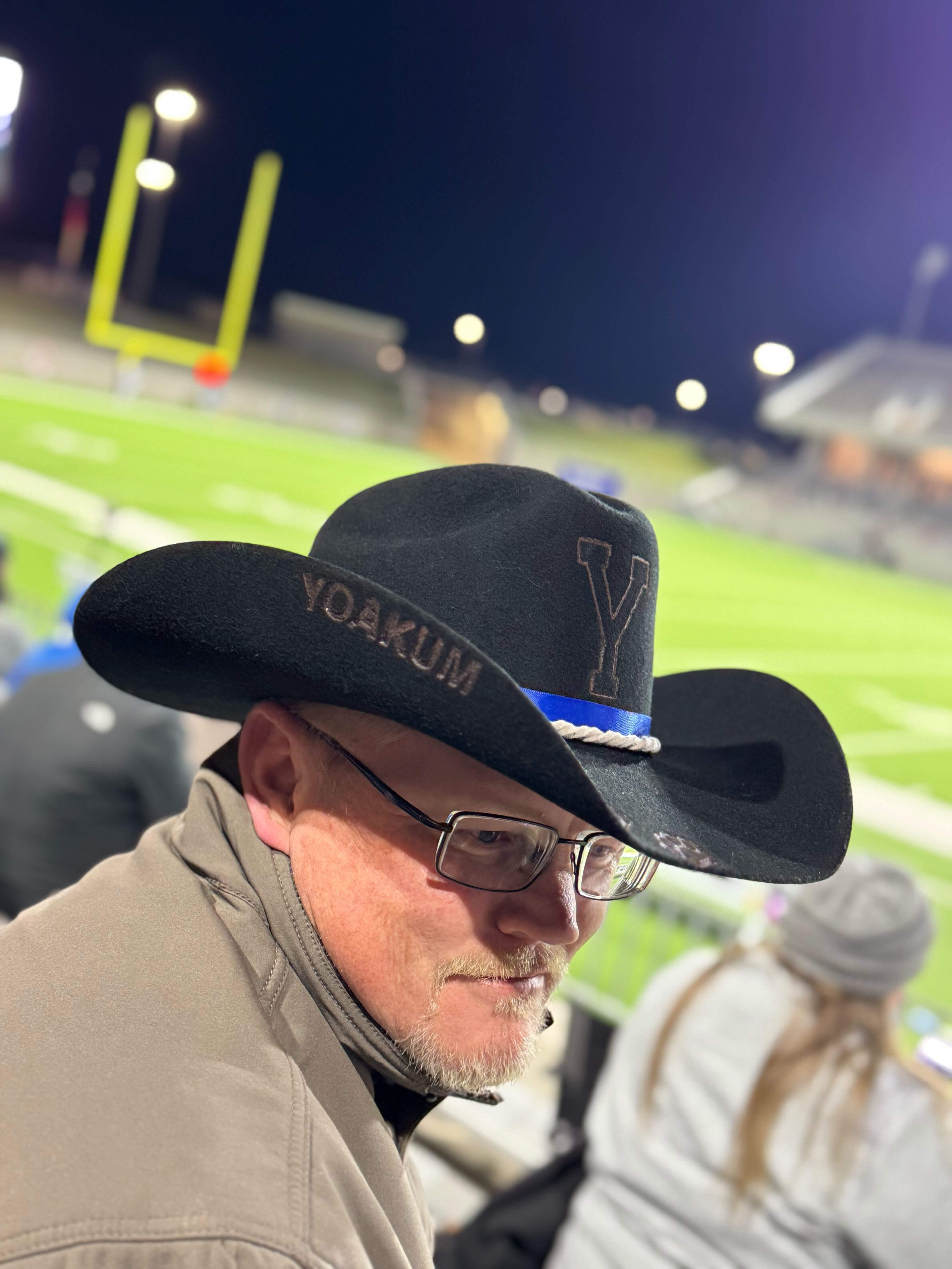 Guest wearing his custom spirit hat