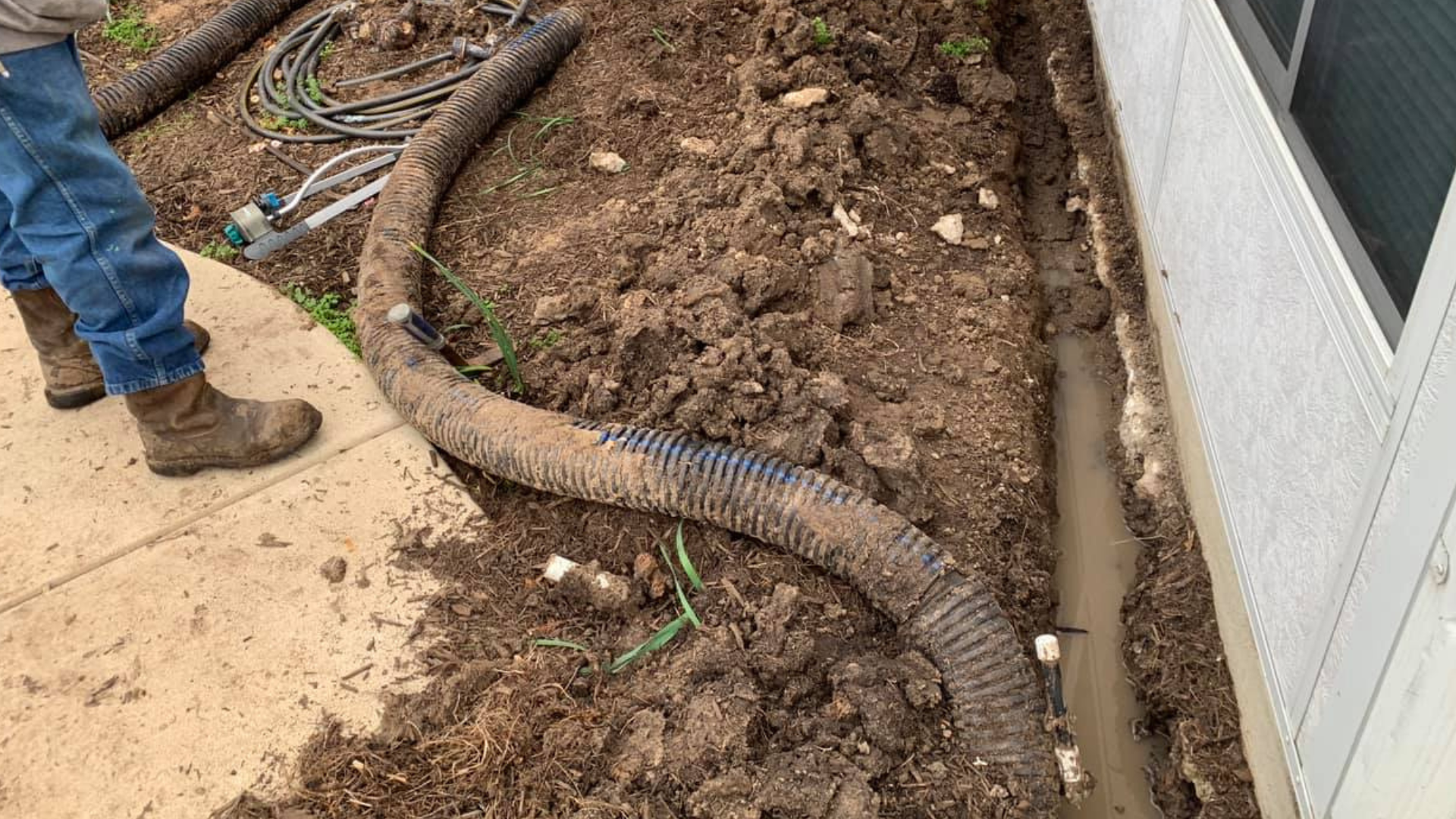 PVC pipe leak repair
