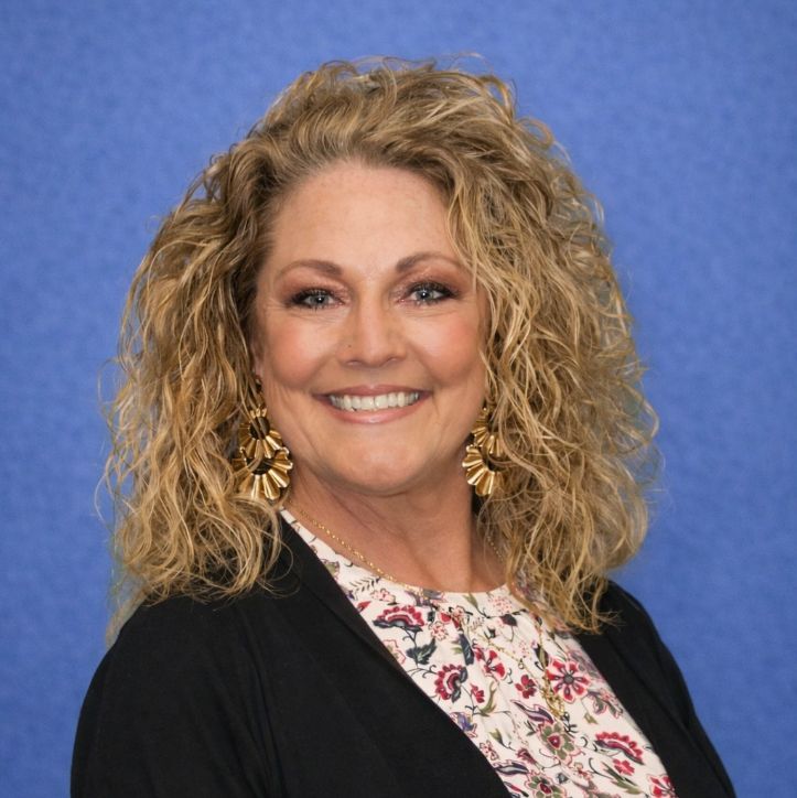 Cindy Arnold