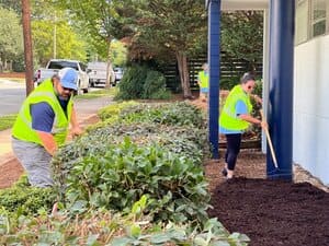 Commercial Lawn Care in Key Biscayne