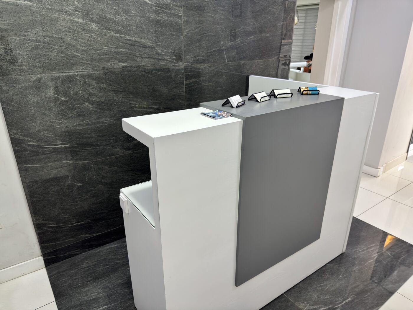 Recepción Elara