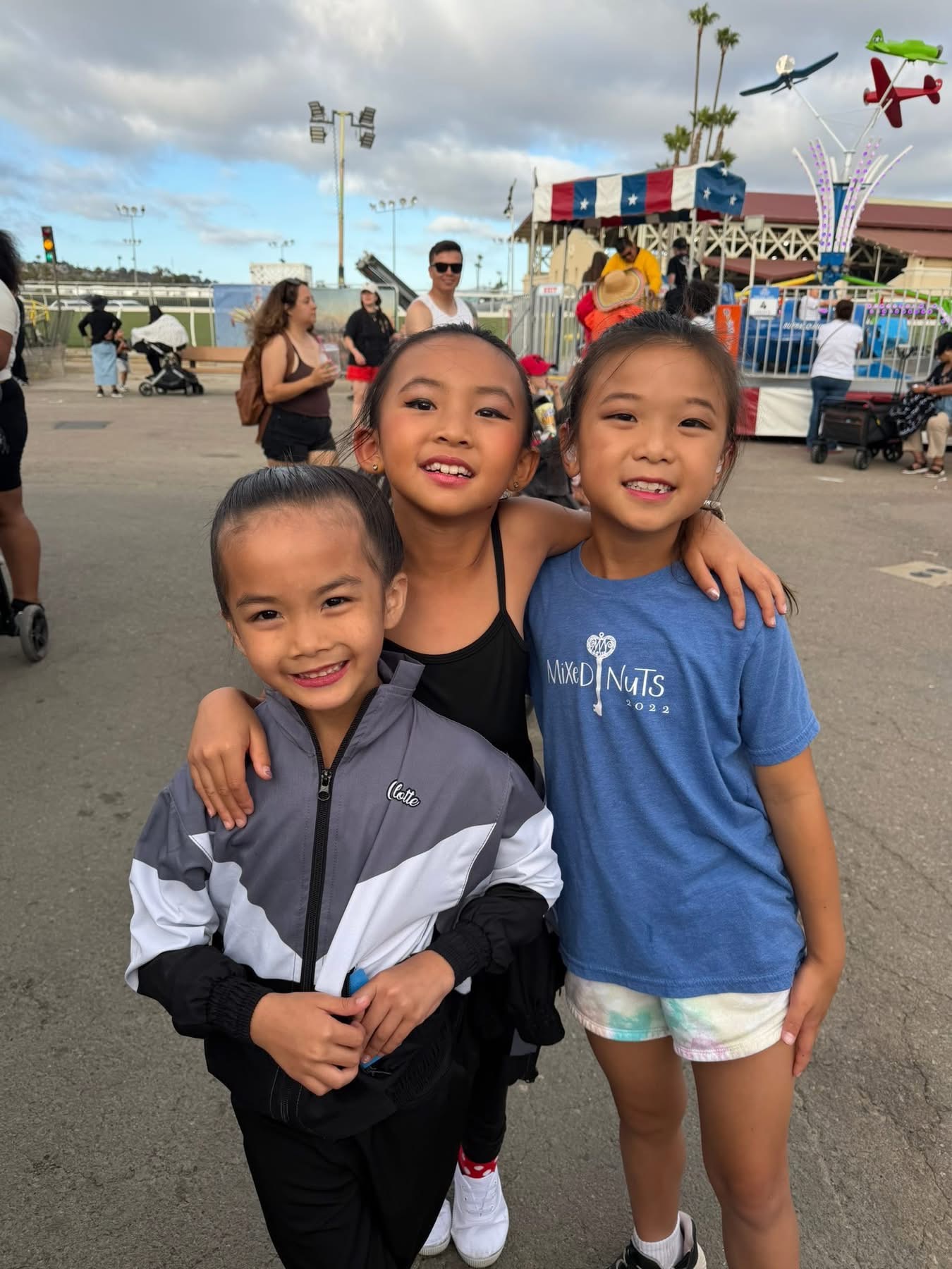 Performance Ensemble dancers