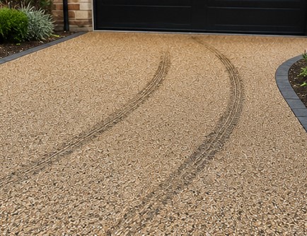 Tyre marks Tyre marks