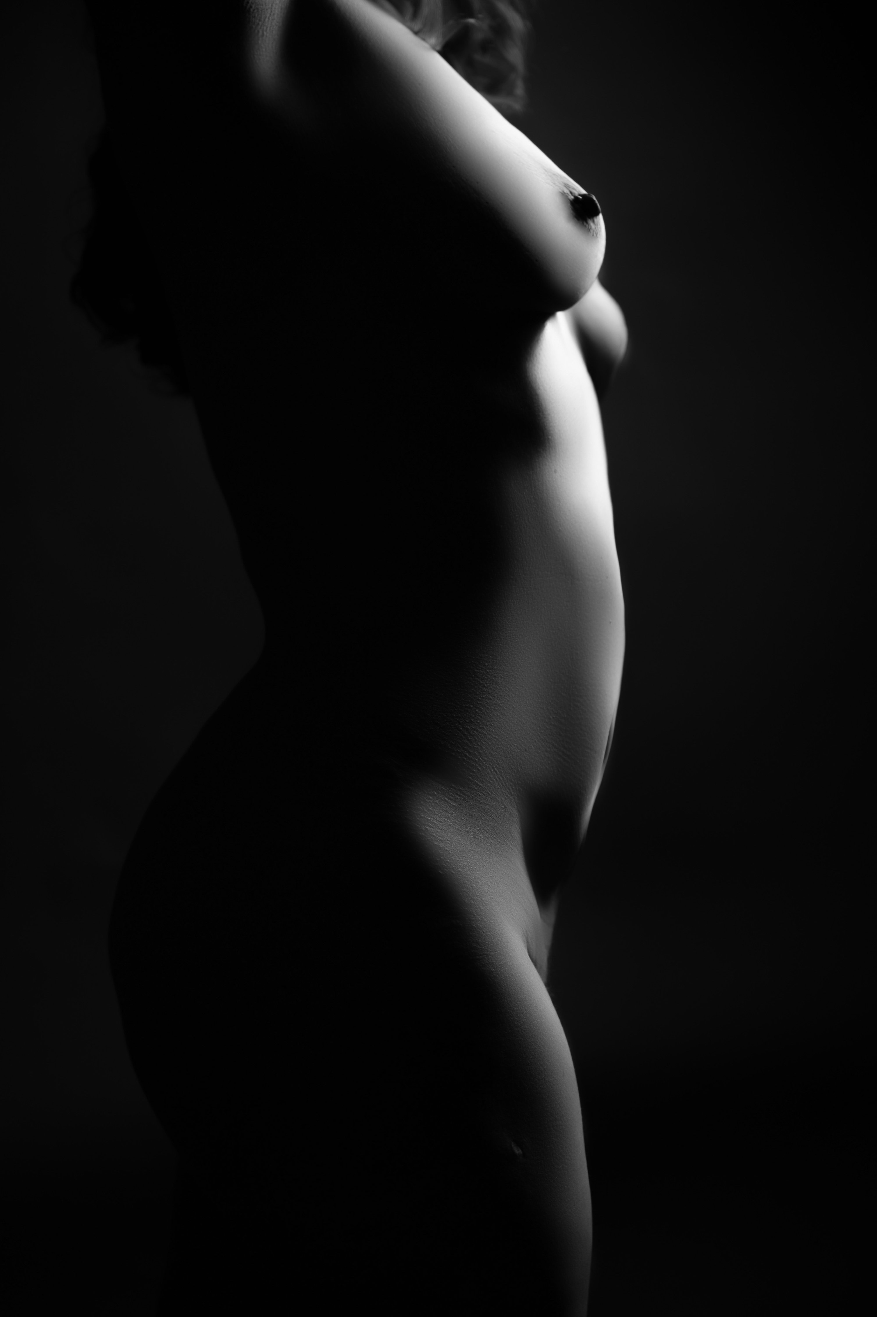 Amanda Marquis fine art nude, sculptural pose, negative space
