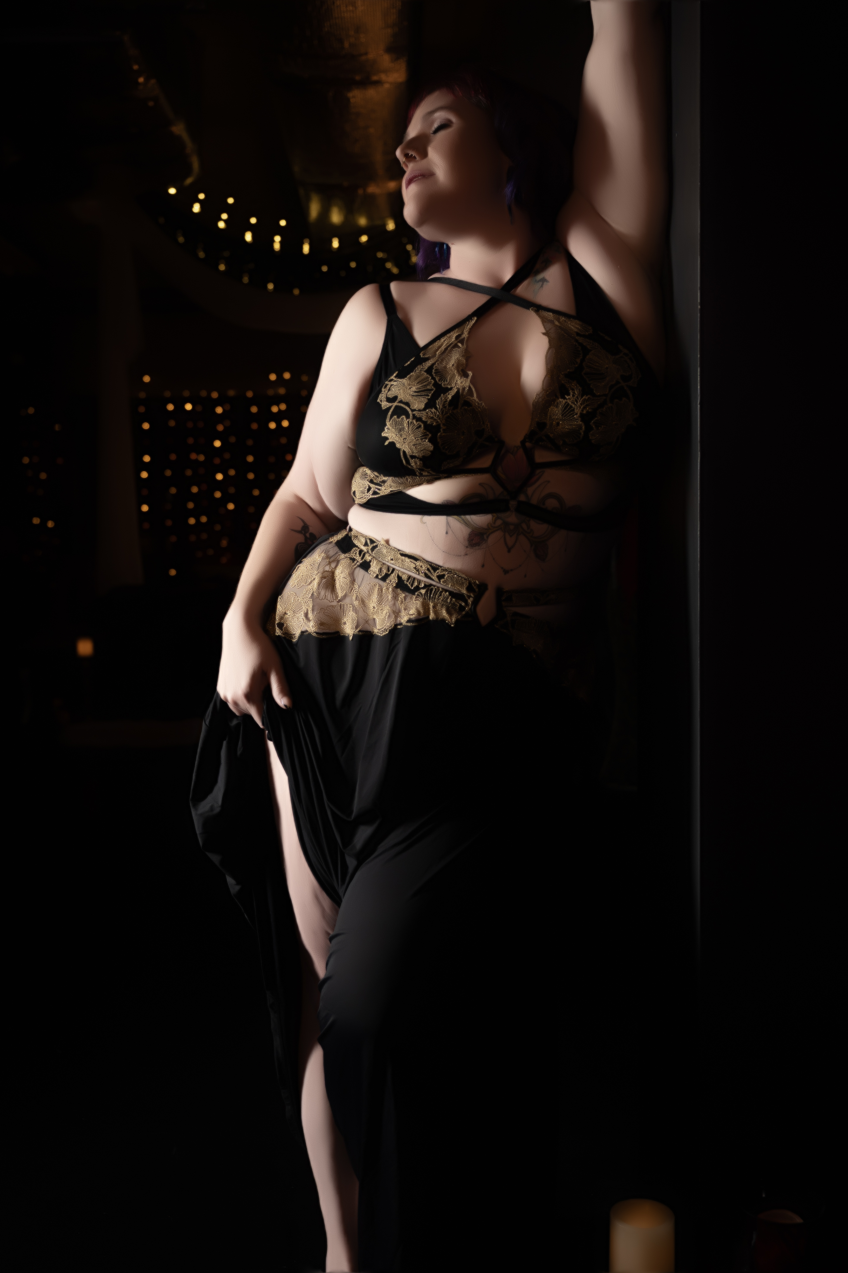 Plus size boudoir portrait from a New Hampshire session 1 by Amanda Marquis Photography