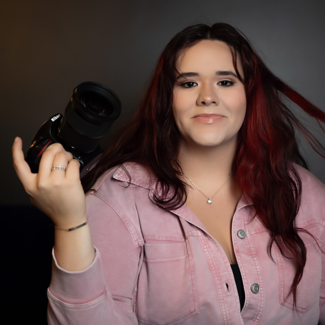 Savannah, Junior Photographer at Amanda Marquis Photography