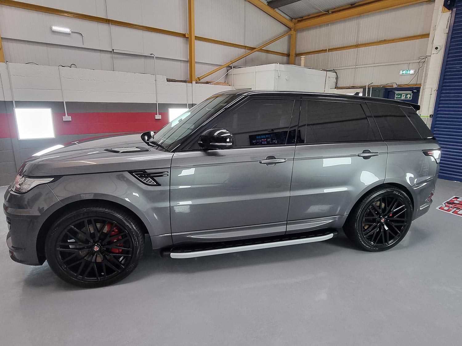 Range Rover Sport Ceramic Coating