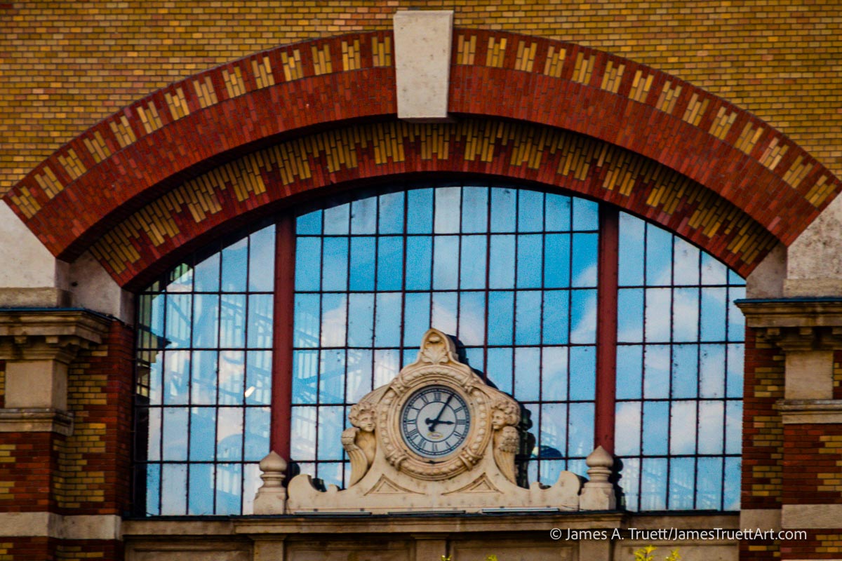 Clock at Budapest train station. Clock at Budapest train station.