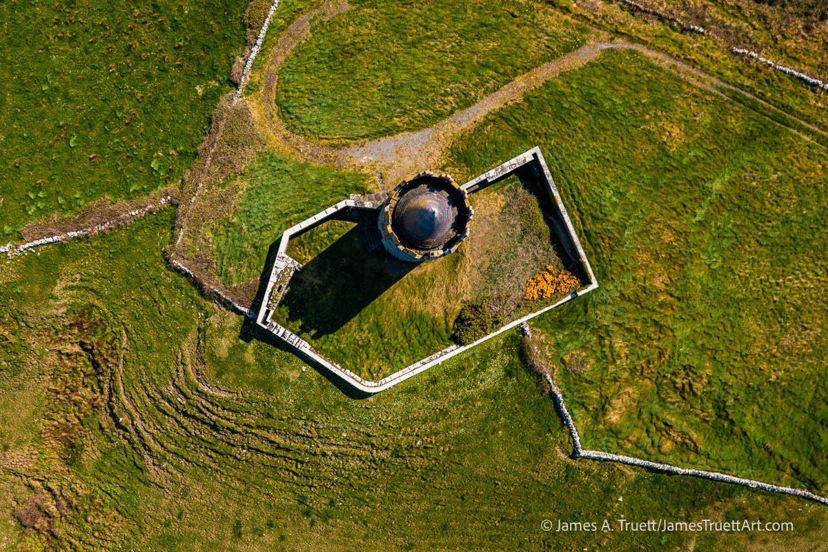 A top-down view of Doonagore Castle.