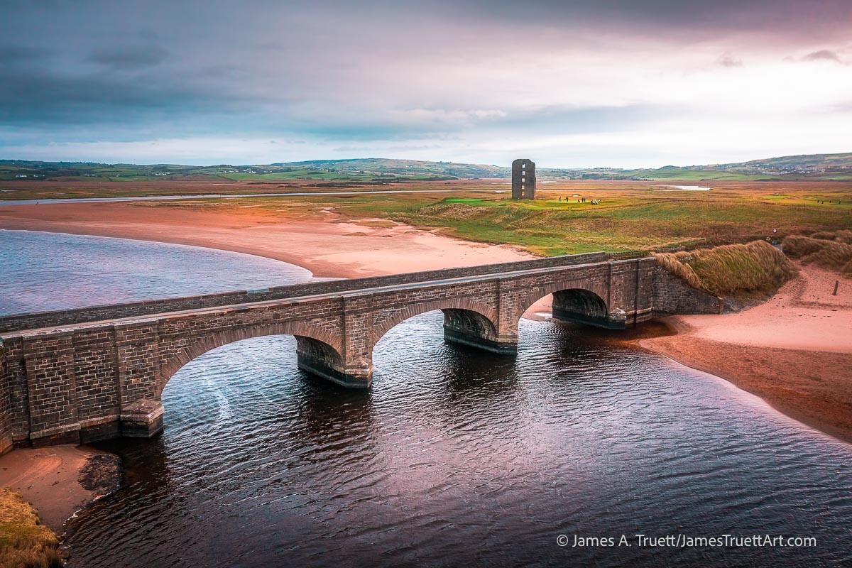 Dough Castle and O'Brien's Bridge at Lahinch, County Clare