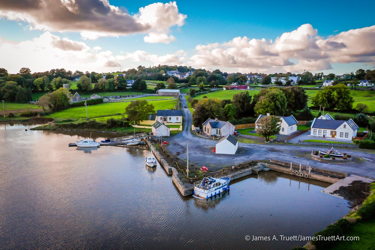 The Quay on the Shannon Estuary played an important role in Kildysart's history.