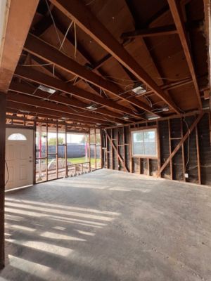 Structure demolition in Brentwood, CA