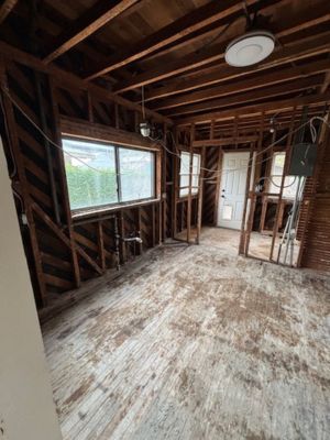 {{ custom_values.service_3 }} in {{custom_values.area_2})