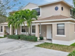 {{ custom_values.service_3 }} in {{custom_values.area_3})