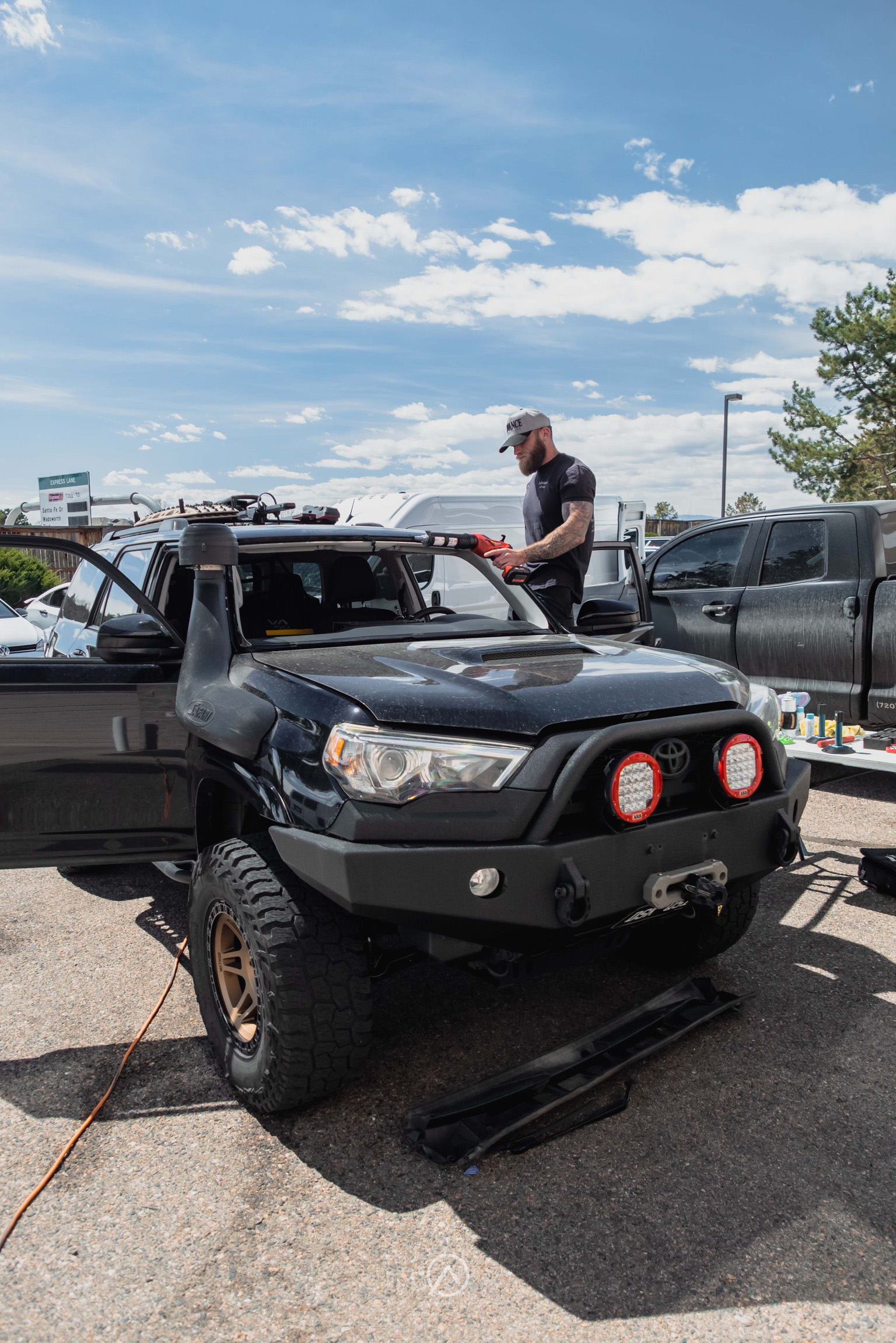 Auto glass technician at work