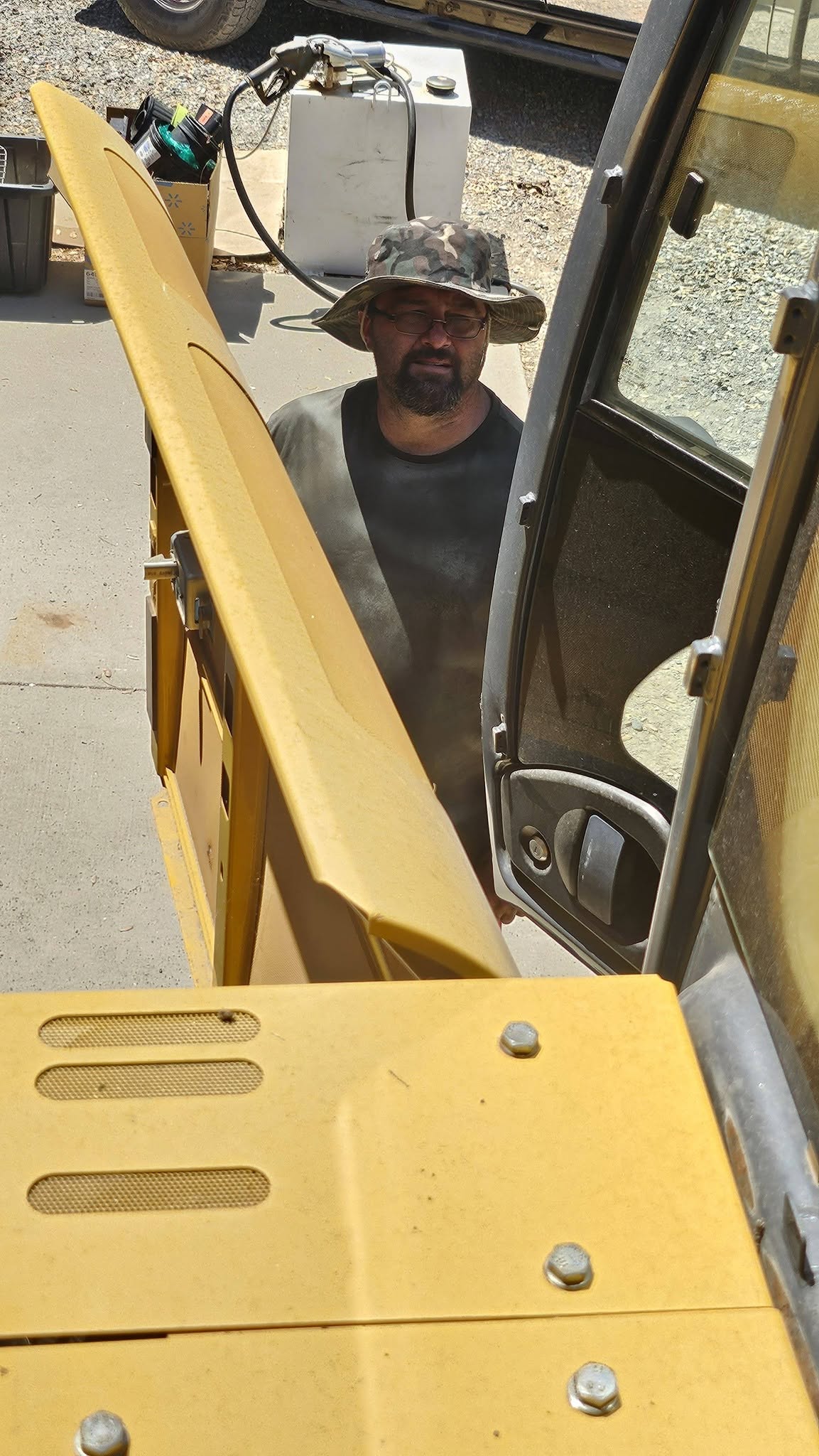 Mobile mechanic fieldwork
