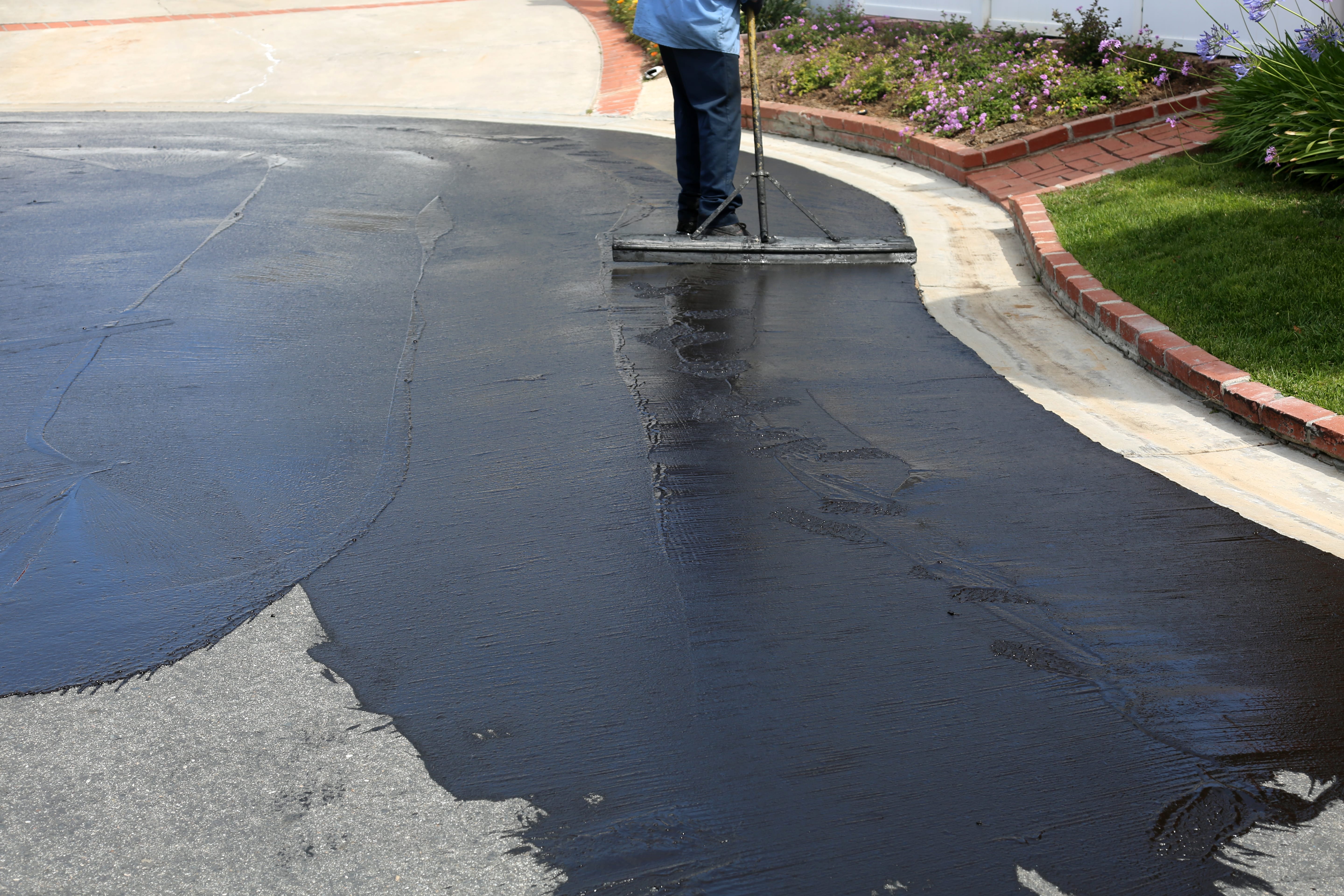 Residential Asphalt Seal Coating Work 9