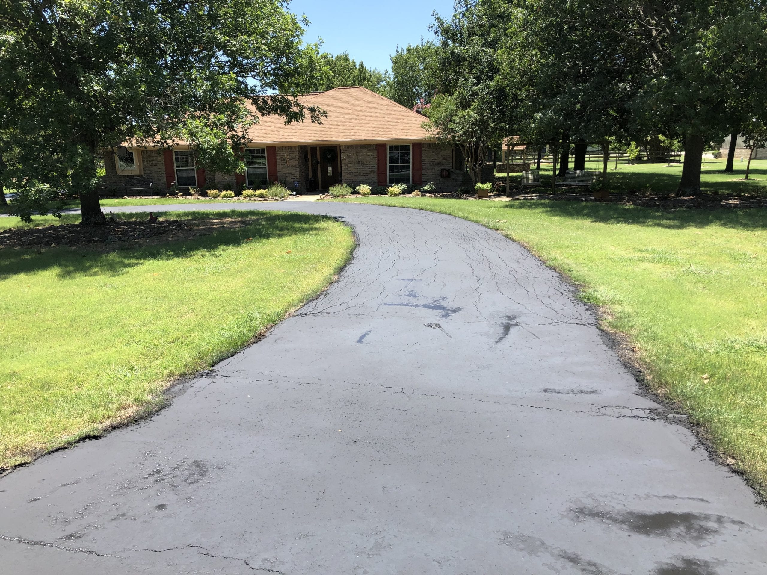 Residential Asphalt Seal Coating Work 7