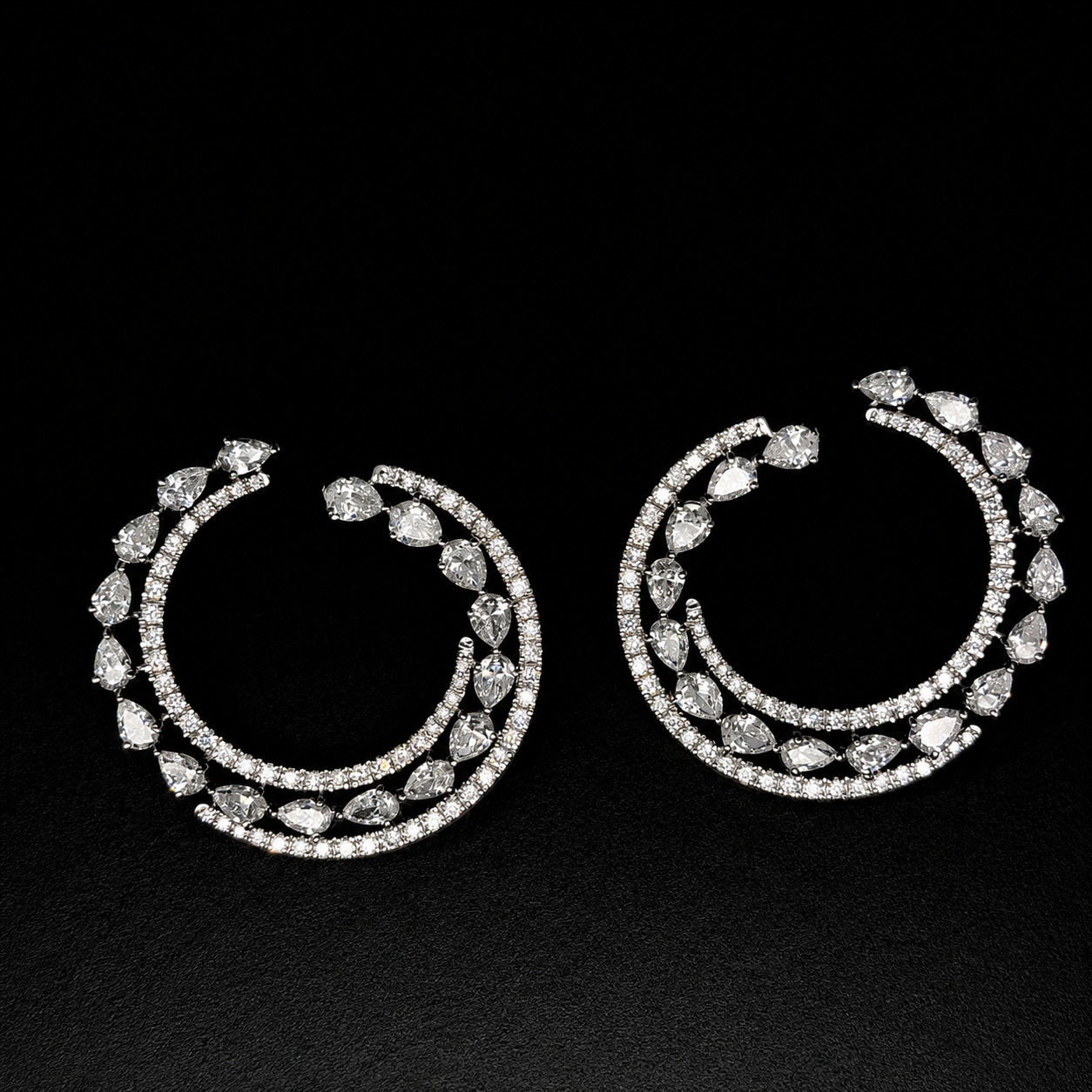 Kisme Eternal Crescent Earrings