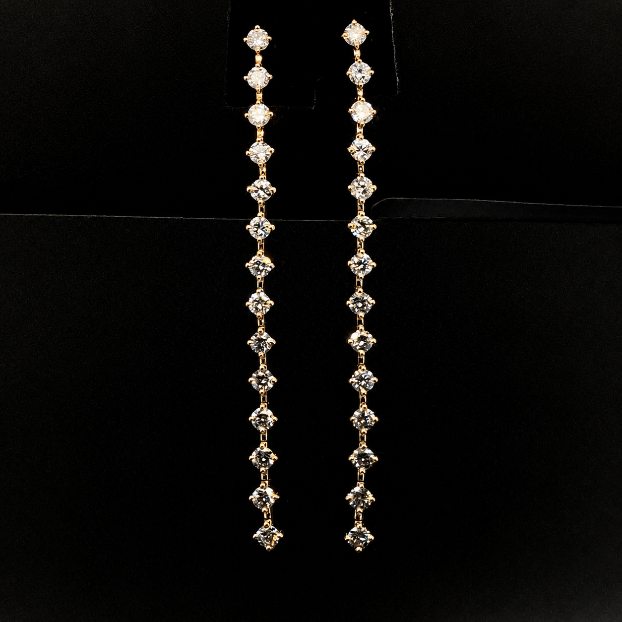 Kisme Lumière Diamond Line Necklace