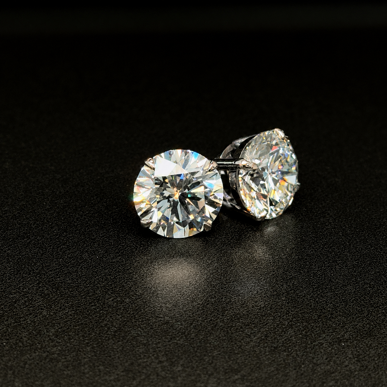 Kisme Noir Classic Diamond Studs