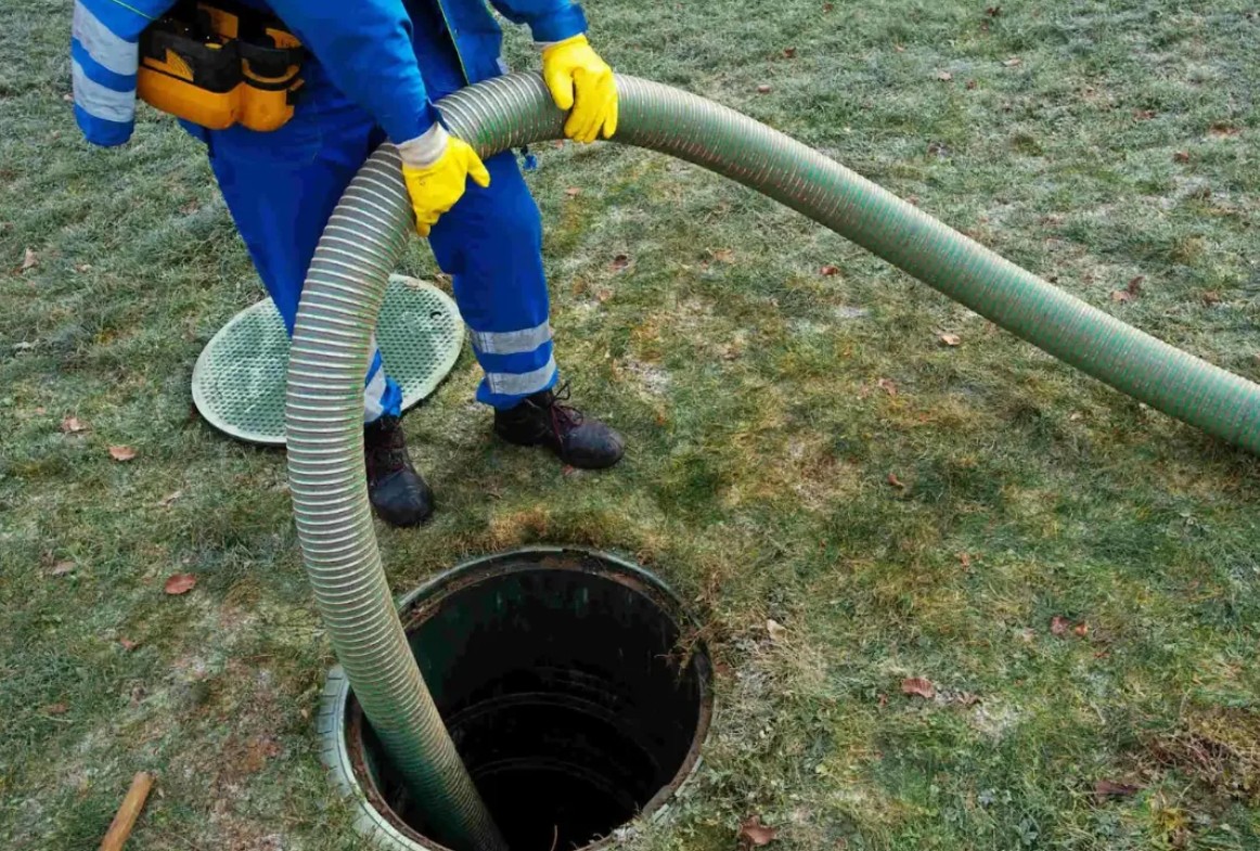 Septic Pumping