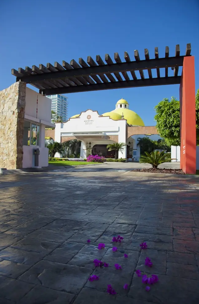 Krystal Vallarta - Todo Incluido - 2