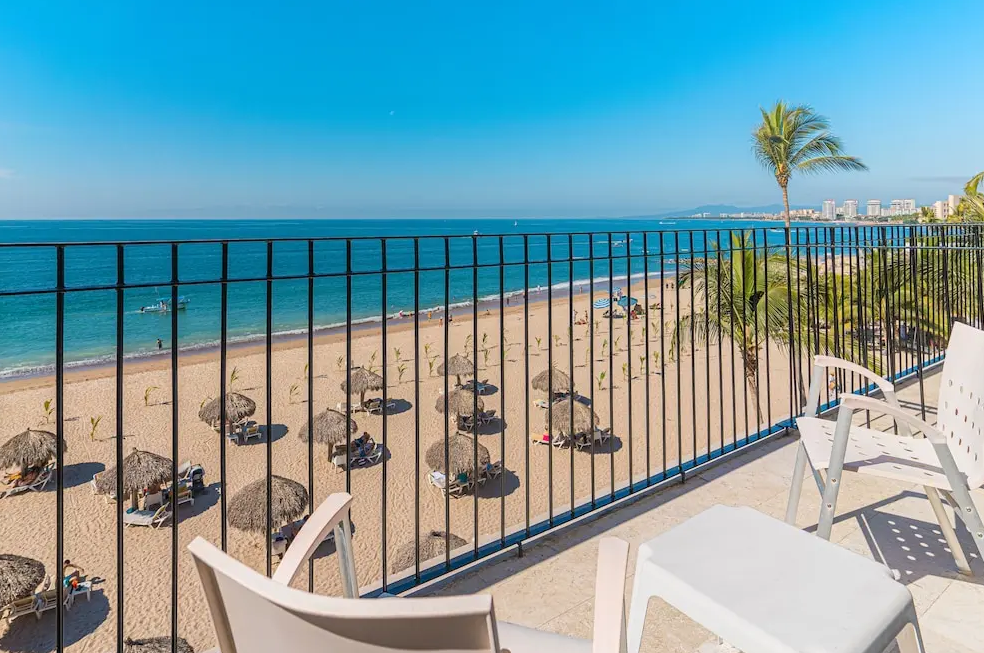 Krystal Vallarta - Todo Incluido - 1