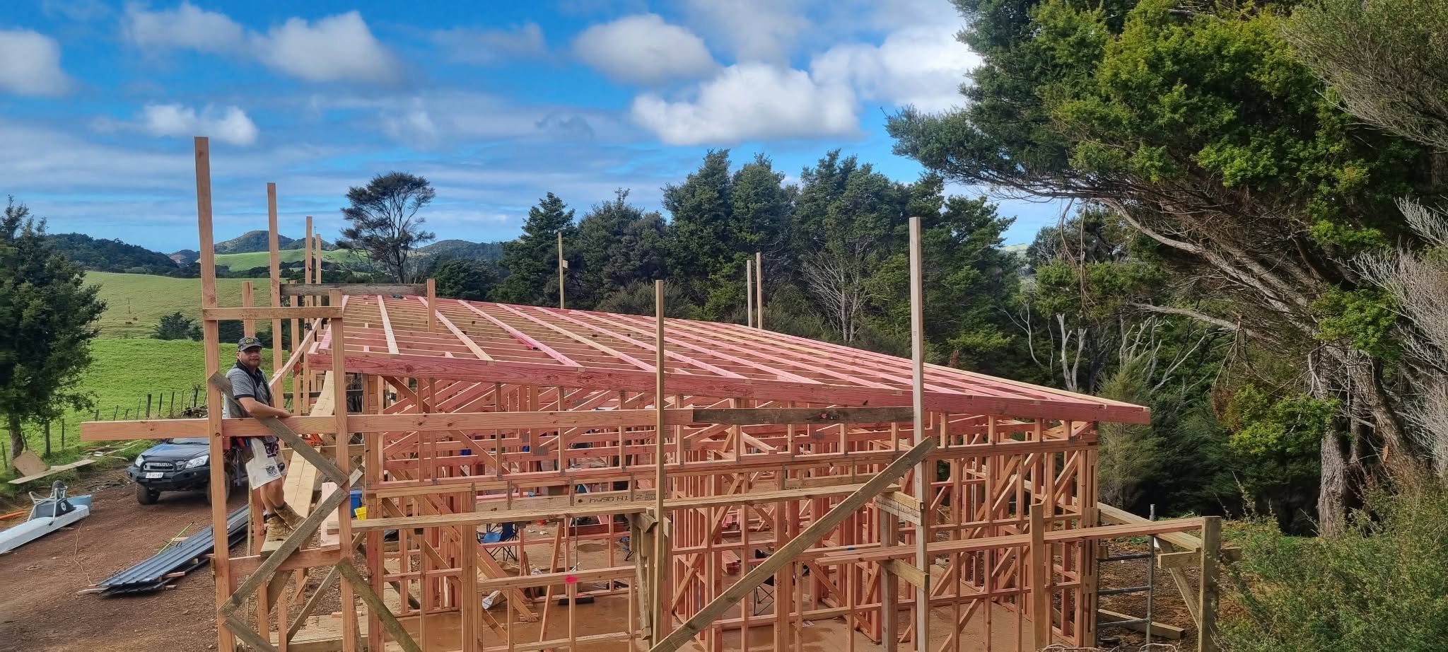 Residential Extension & Subfloor Framing Build - Trusses and purlin ready for roof.
