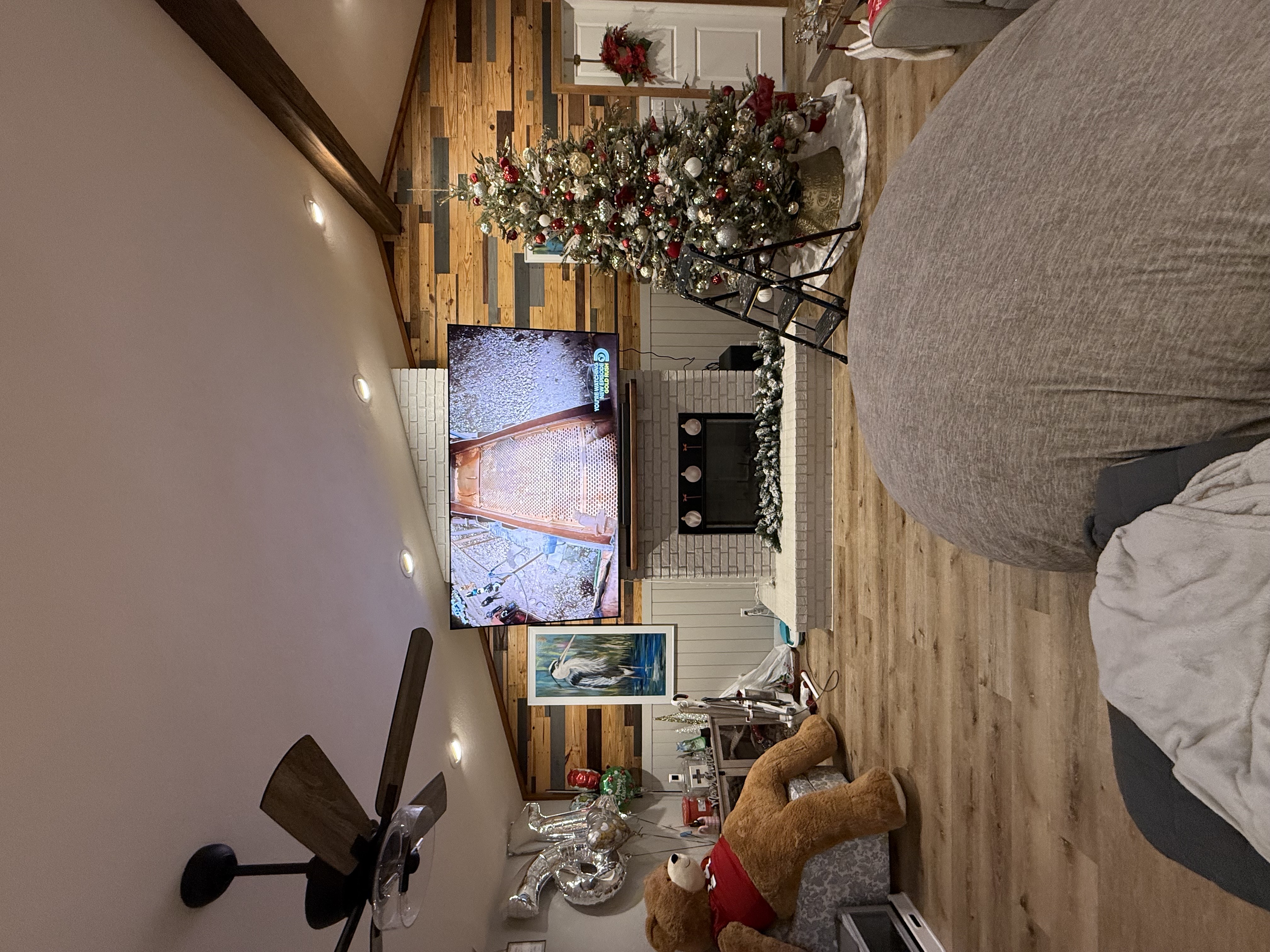 TV mounting service in Bradenton, Florida featuring a TV and soundbar professionally mounted with a clean finish