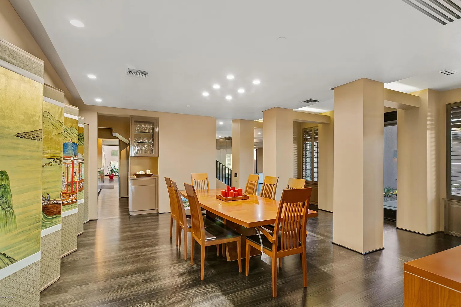 Glossy painted cabinets and counters, Canyon Pass by Myk's Woodworking