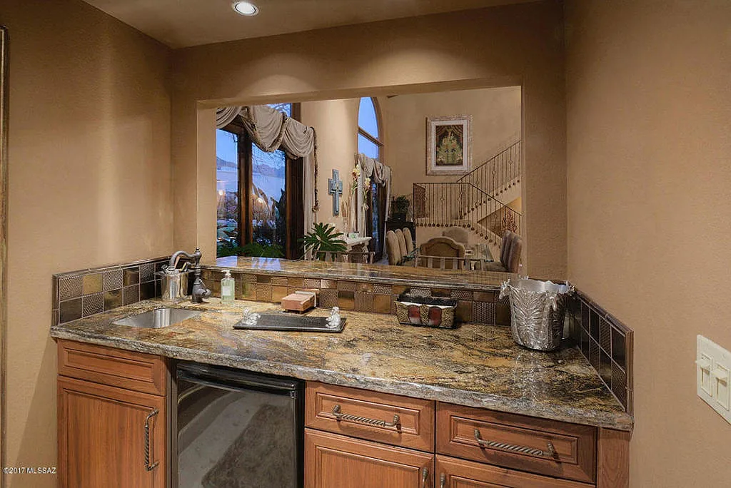 Dark walnut kitchen wide view, Sabino Canyon by Myk's Woodworking